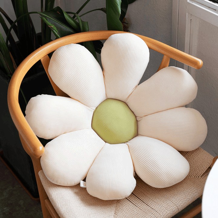 Fluffy Daisy Kissen | Karnz