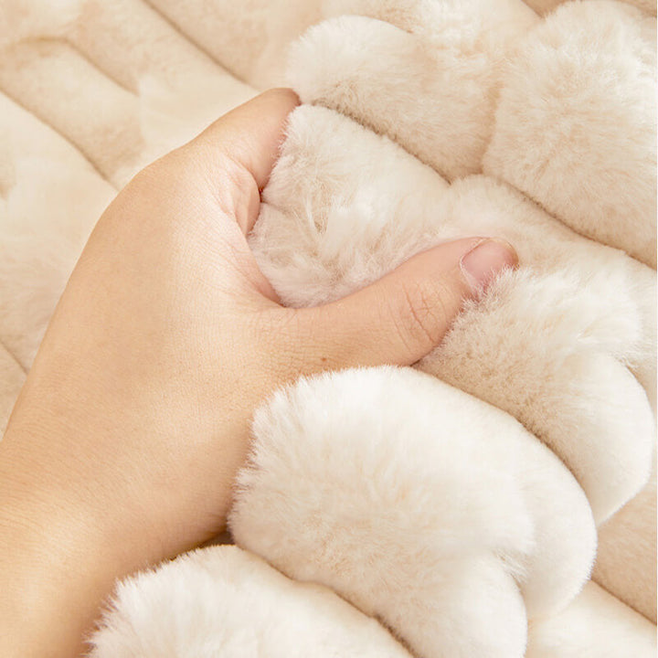 Fluffy Plush Gestreifter Möbel Protector Couch Cover - Rutschfest | Karnz