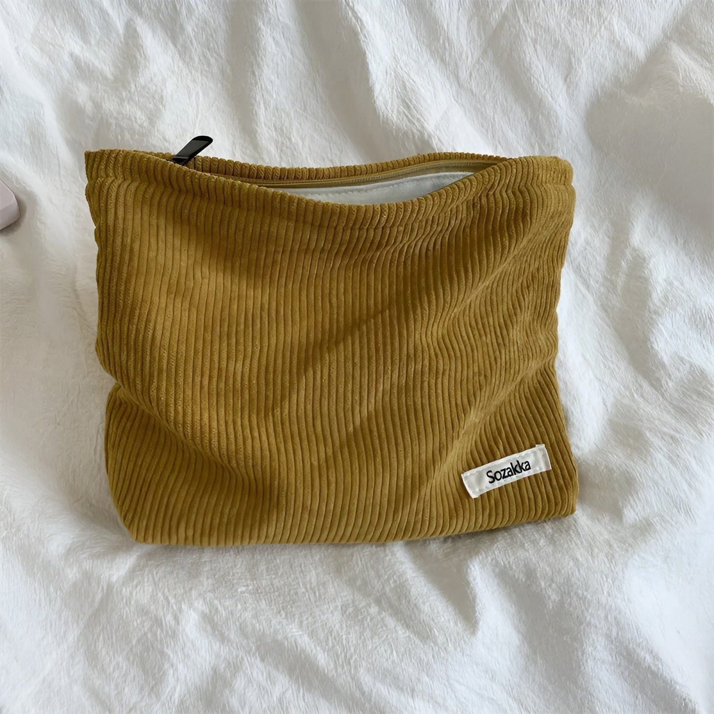 CorduroyGlam Tasche – Geräumige Kosmetiktasche aus Cord
