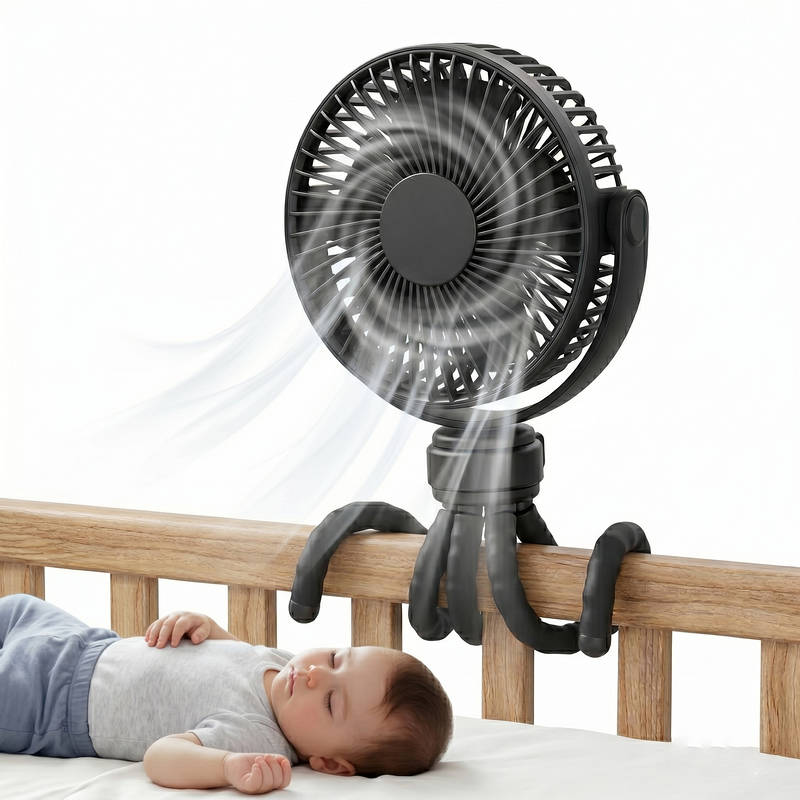 Tragbarer Kinderwagenventilator USB-C wiederaufladbar, 5 Geschwindigkeiten leiser Babyclipventilator mit LED-Display 10H Batterie für Autositz Kinderbett Reise | Karnz