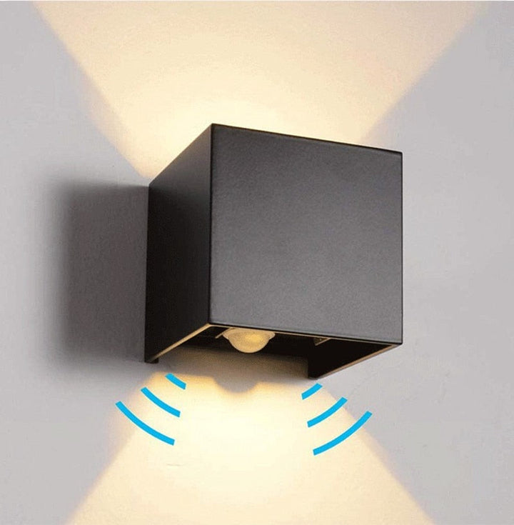 Ari - Außen Quadrat Auf/Ab Wand Sensor Licht IP65 | Karnz