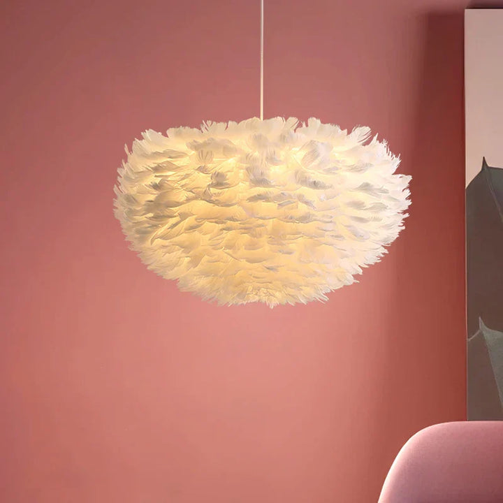 Cloud Like Realistic Feather Kronleuchter | Karnz