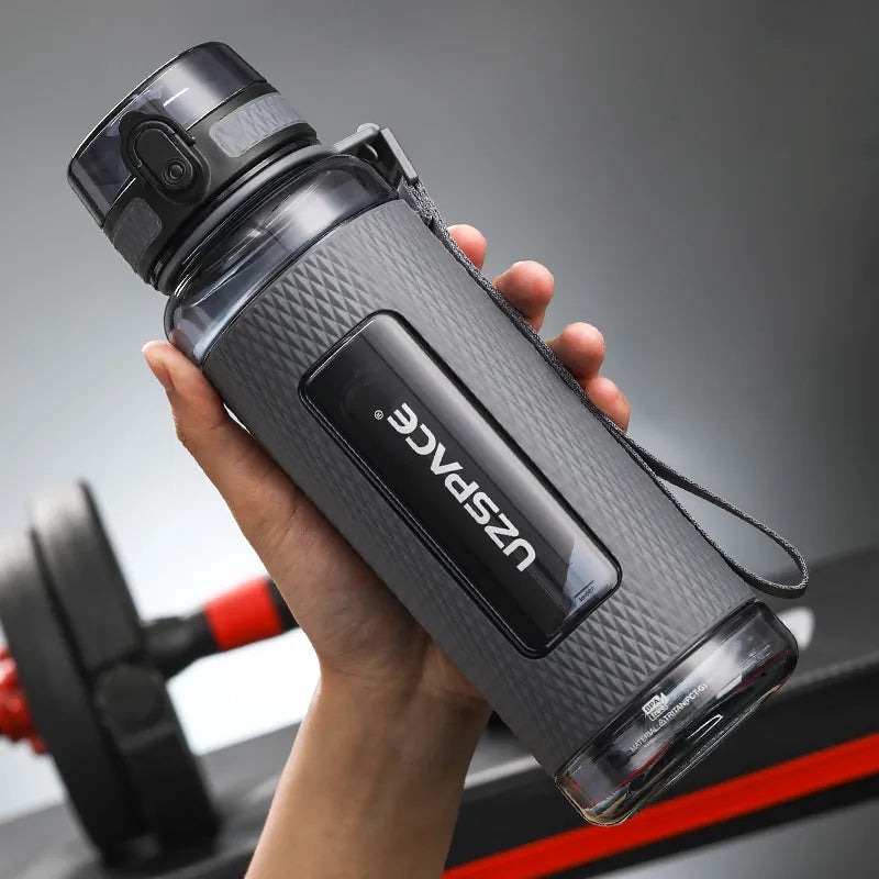 UZSPACE Sport Wasserflaschen, BPA-frei, tragbar, schlagfest, auslaufsicher, große Kapazität, Fitness-Wasserkanne, Tritan-Kunststoff Trinkflasche