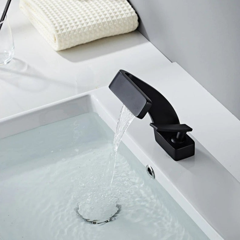 Everest - Moderner Geschwungener Wasserhahn │ Kühnes und Raffiniertes Design | Karnz