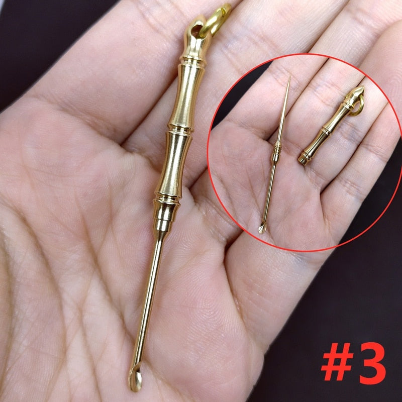 Retro Radiance Messing Mini Werkzeug Vintage Schlüsselanhänger | Karnz