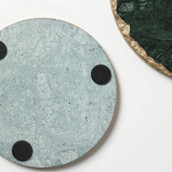 Grüne Marmorplatten Karnz