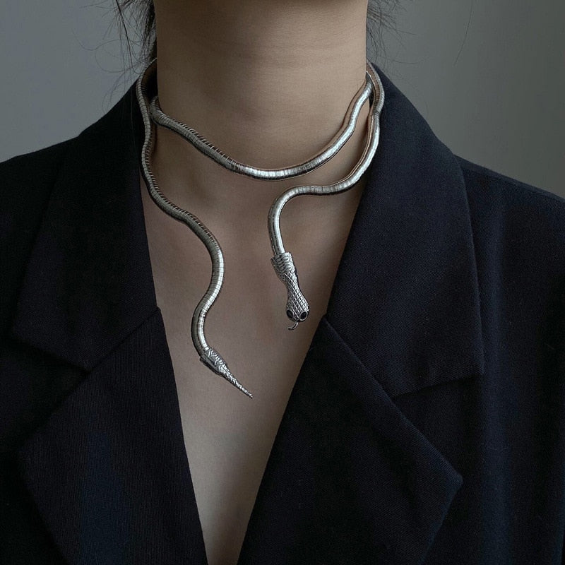 Schlangenkette – vielseitiges und trendiges Accessoire