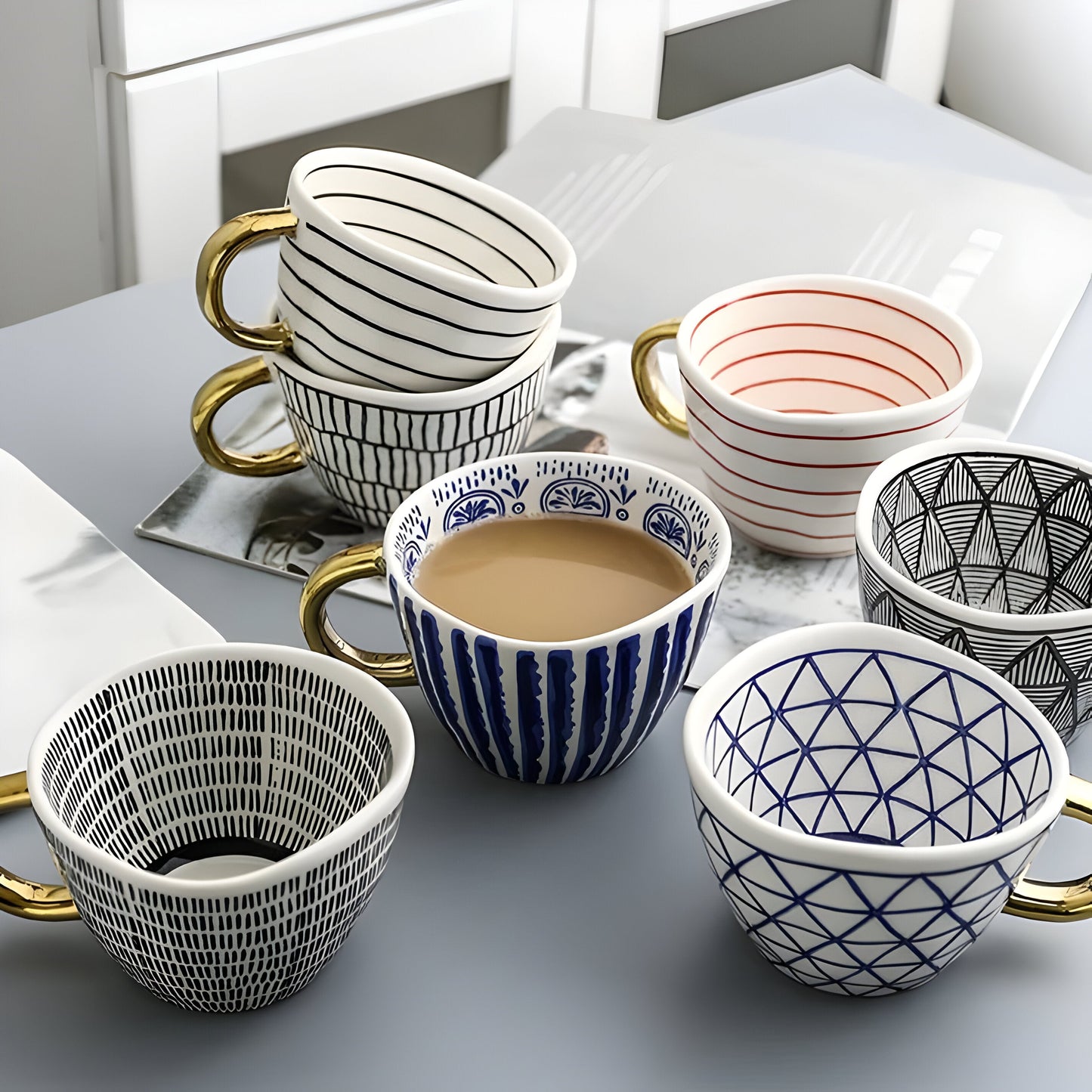 Keramikbecher mit geometrischem Design – Stilvoll und modern | Ideal für Kaffee oder Tee