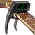 Capo & Tuner "TuneGrip" – 2-in-1 Gitarre Zubehör mit LCD-Bildschirm | Karnz