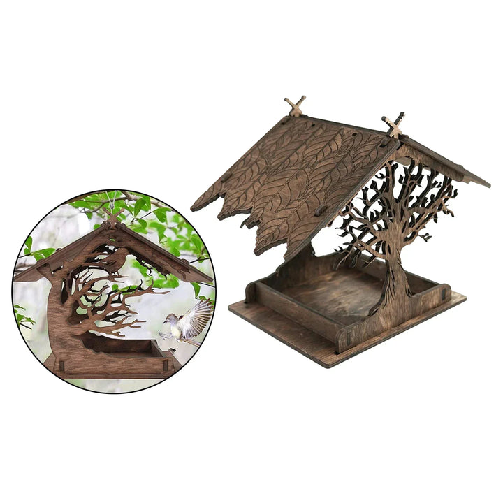 Karnz | Rustikales Baumhaus Holz Vogelhaus