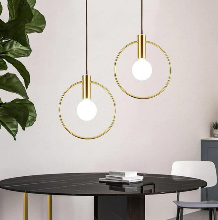 Moderne nordische Glaspendelleuchten