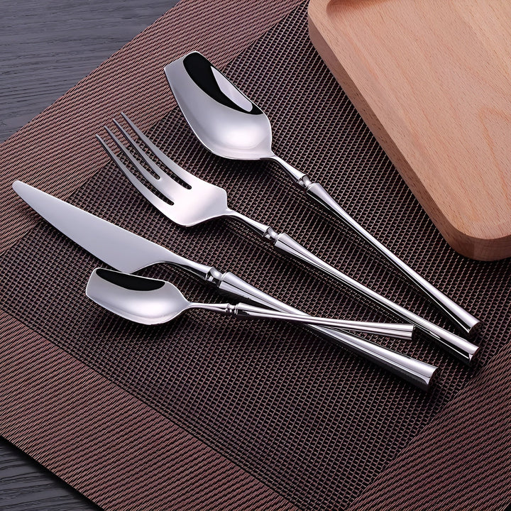 Besteckset aus Edelstahl – Langlebig und Elegant | Perfekt für den Alltag & Gäste | Karnz