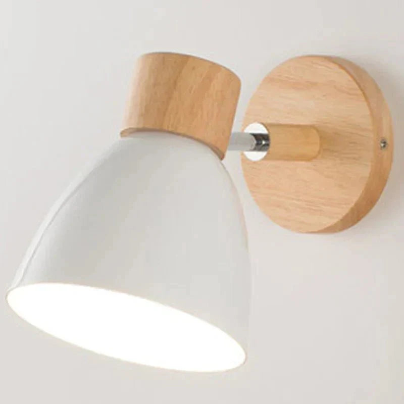 Elegante Wandapplikation aus Holz - modernes und warmes Design | Karnz