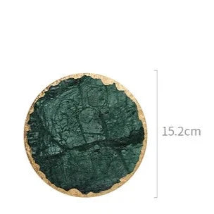 Grüne Marmorplatten Karnz