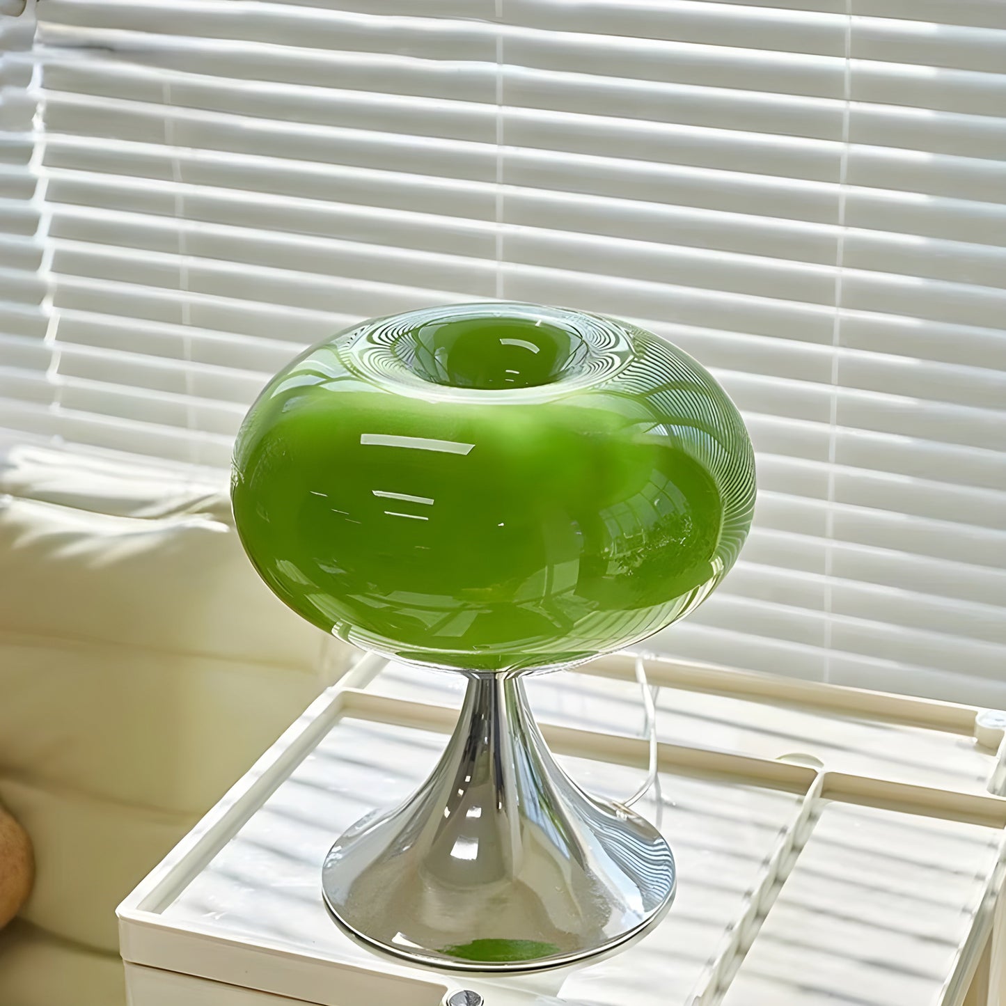 SereneCrystal Lampe – Elegante Retro-TaKarnz-Lampe