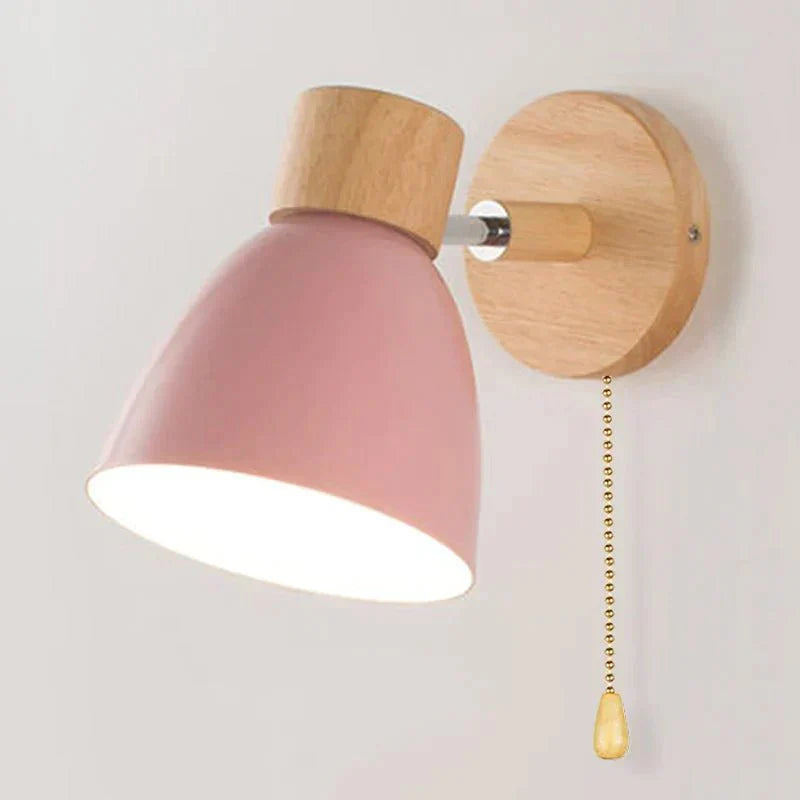 Elegante Wandapplikation aus Holz - modernes und warmes Design | Karnz