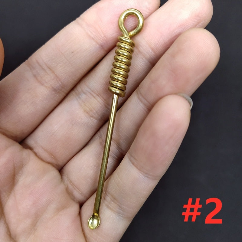 Retro Radiance Messing Mini Werkzeug Vintage Schlüsselanhänger | Karnz