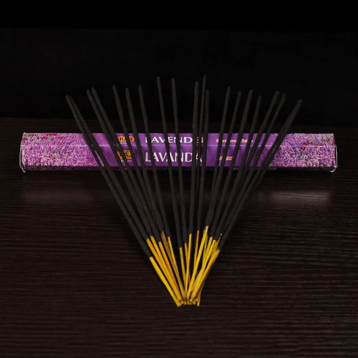 Handgefertigte Lavendel-Räucherstäbchen Karnz