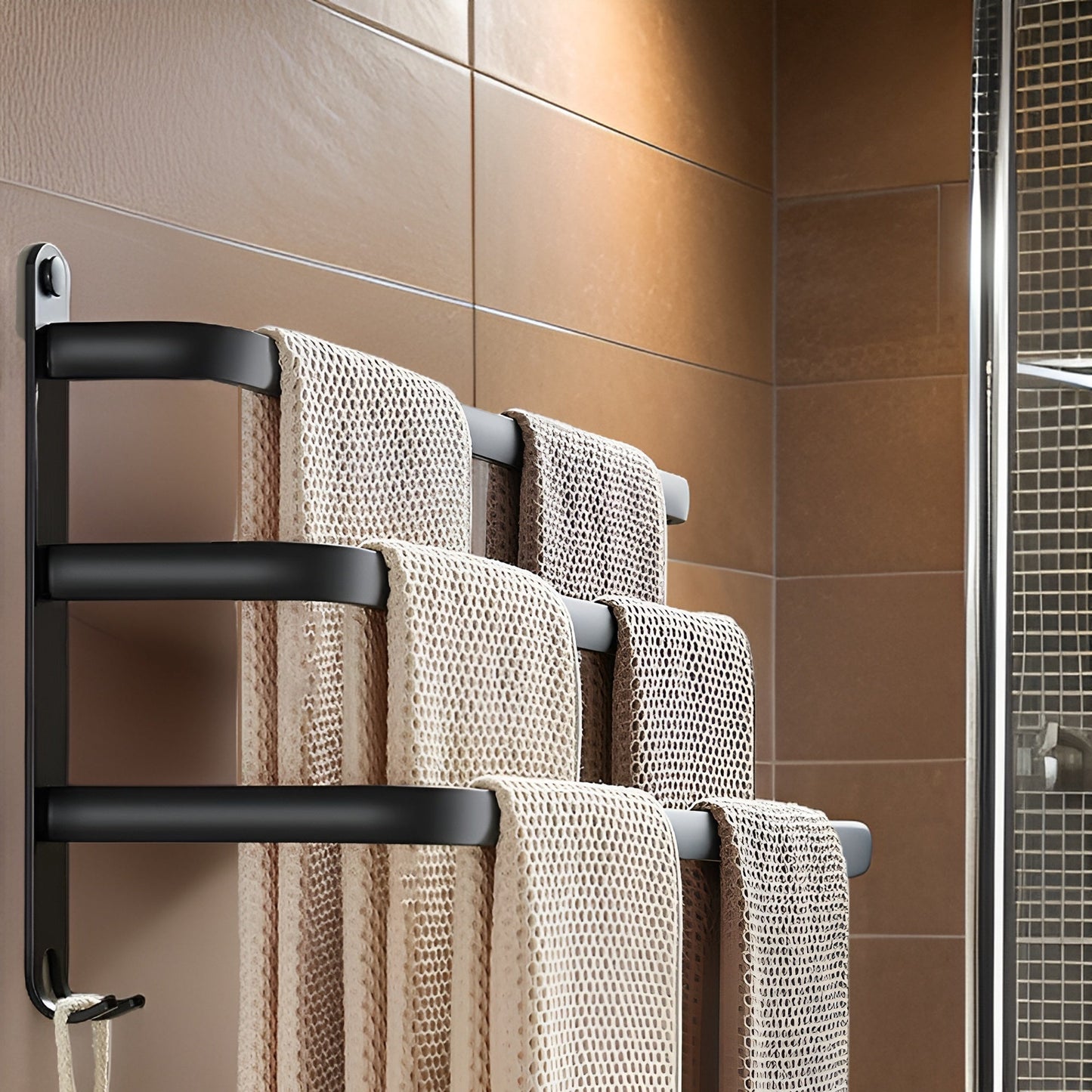 HangEase 3-lagige wandmontierte HandtuchaKarnzage – Aluminium platzsparendes Design | Karnz