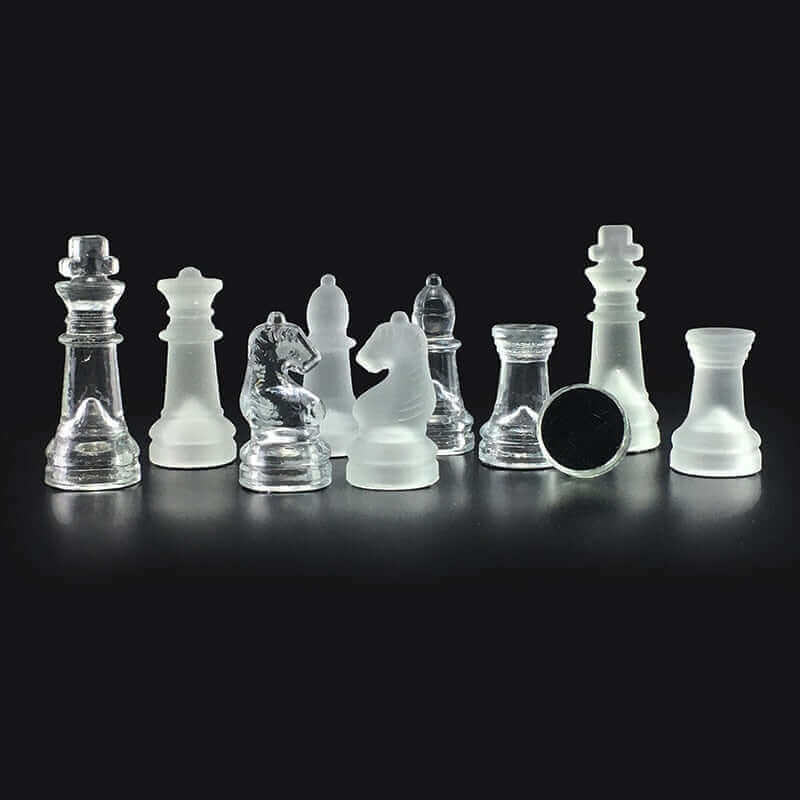 Sandsberg | Glas-Schachspiel | Mattierte Kristallfiguren mit Schachbrett