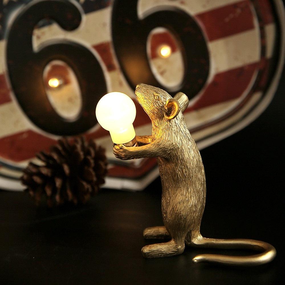 Tischlampe mit Mausmotiv
