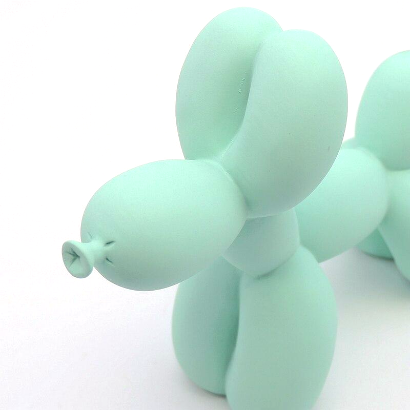 Bunte Ballonhund Skulptur – Moderne Deko für Wohnzimmer und Büro | Karnz