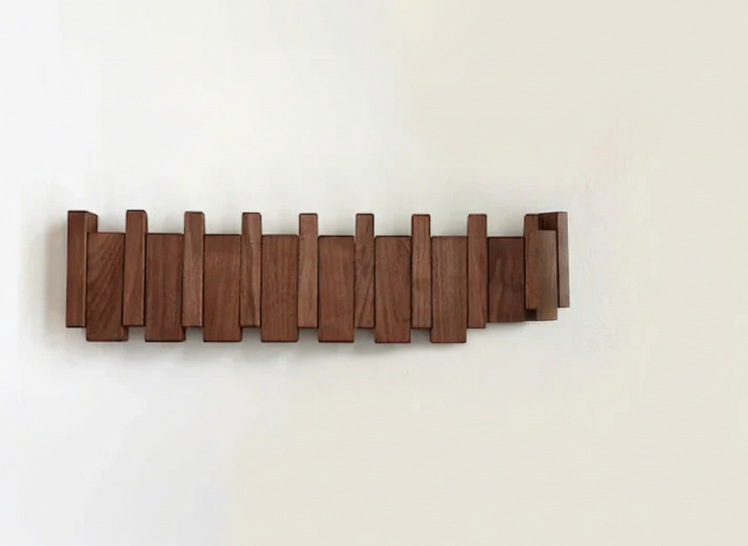 Karnz | Holzkleiderständer für die Diele - HarmonyHook