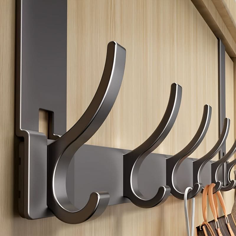ElevateHook – Moderner Türhaken für stilvolle und praktische Aufbewahrung