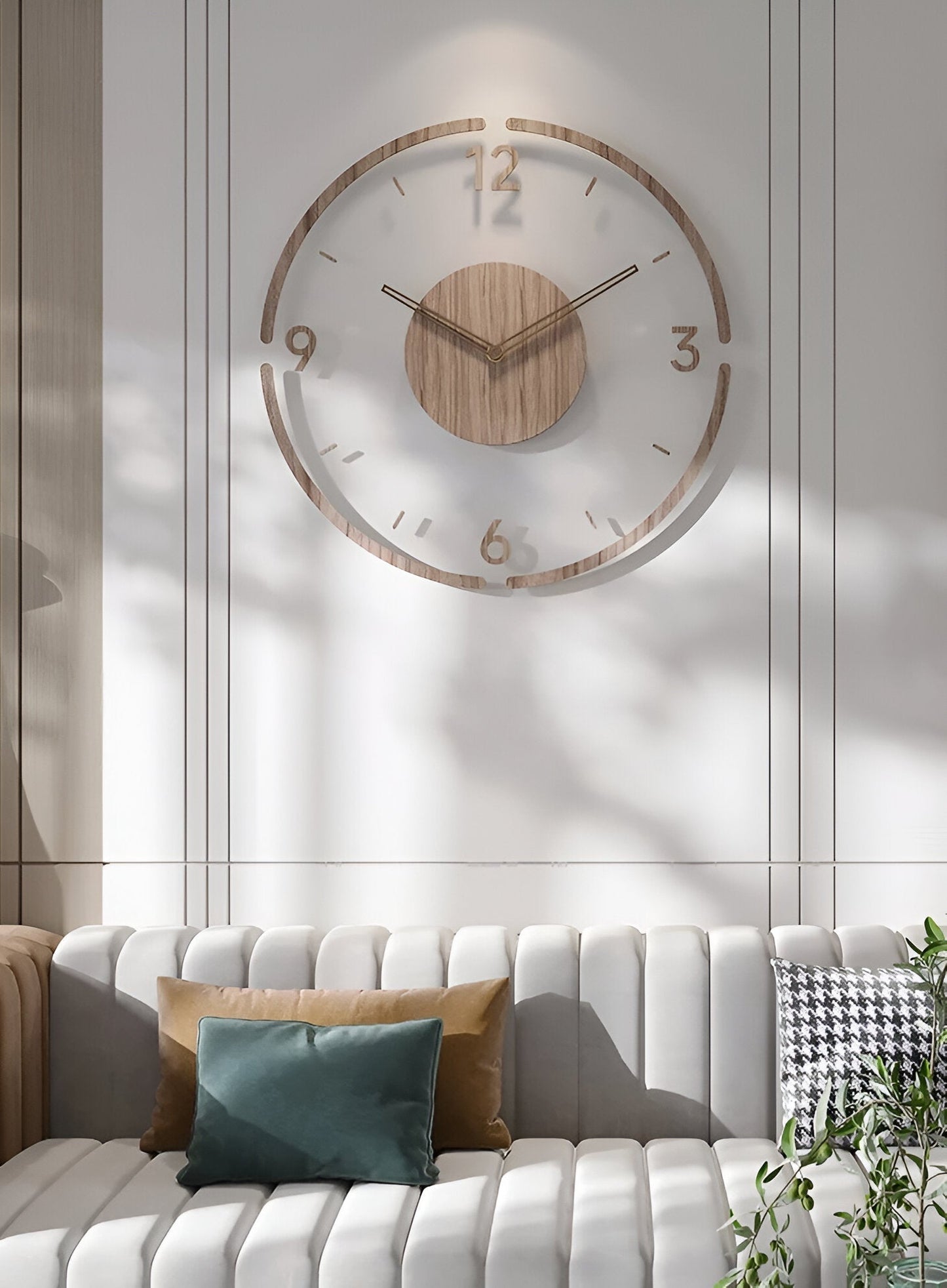 Transparente Wanduhr von ClearWood – geräuschloses Quarzwerk mit Holzdetails