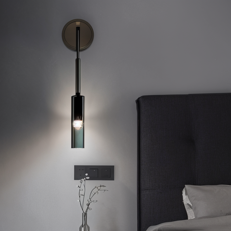 Minimalistische Wandleuchte mit Rauchglas – Orvane | Karnz
