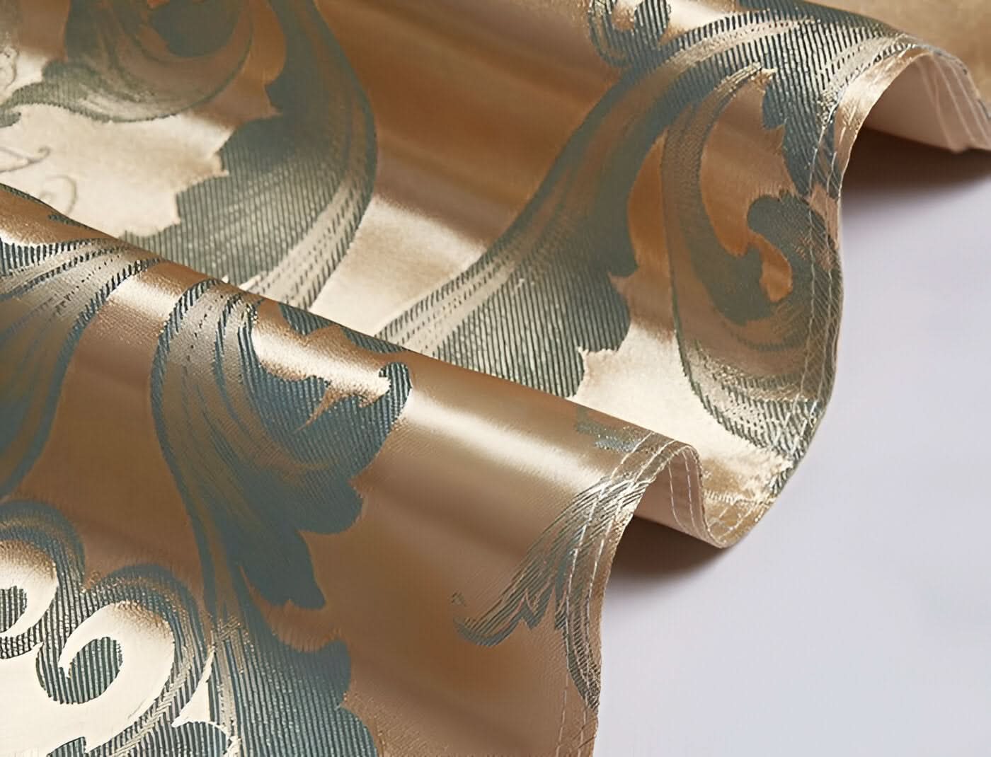 SILKLOFT – Elegantes Satin-Jacquard-Bettwäscheset