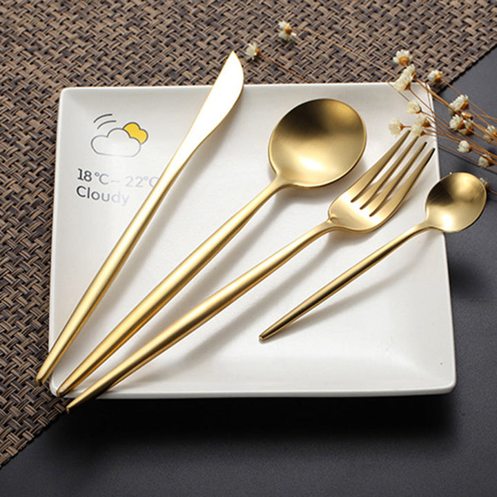 Arya Gold Besteckset – Elegante Schlichtheit in Gold | Karnz