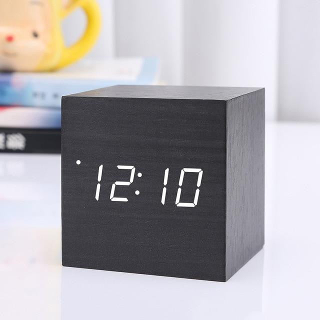 Moderne Digitale Holz Uhr | Karnz