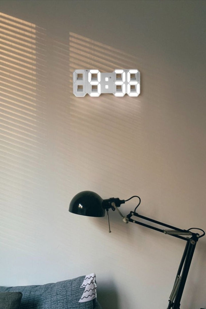 Digitale 3D-LED-Wanduhr – Modernes Design mit Dimmfunktion und optimaler Ablesbarkeit