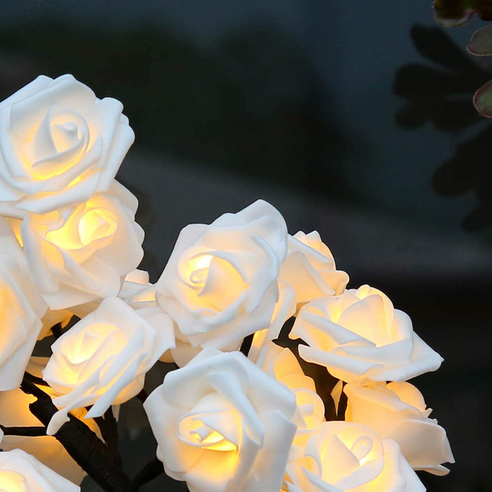 Beleuchteter Rosenbaum - LumiRose | Karnz
