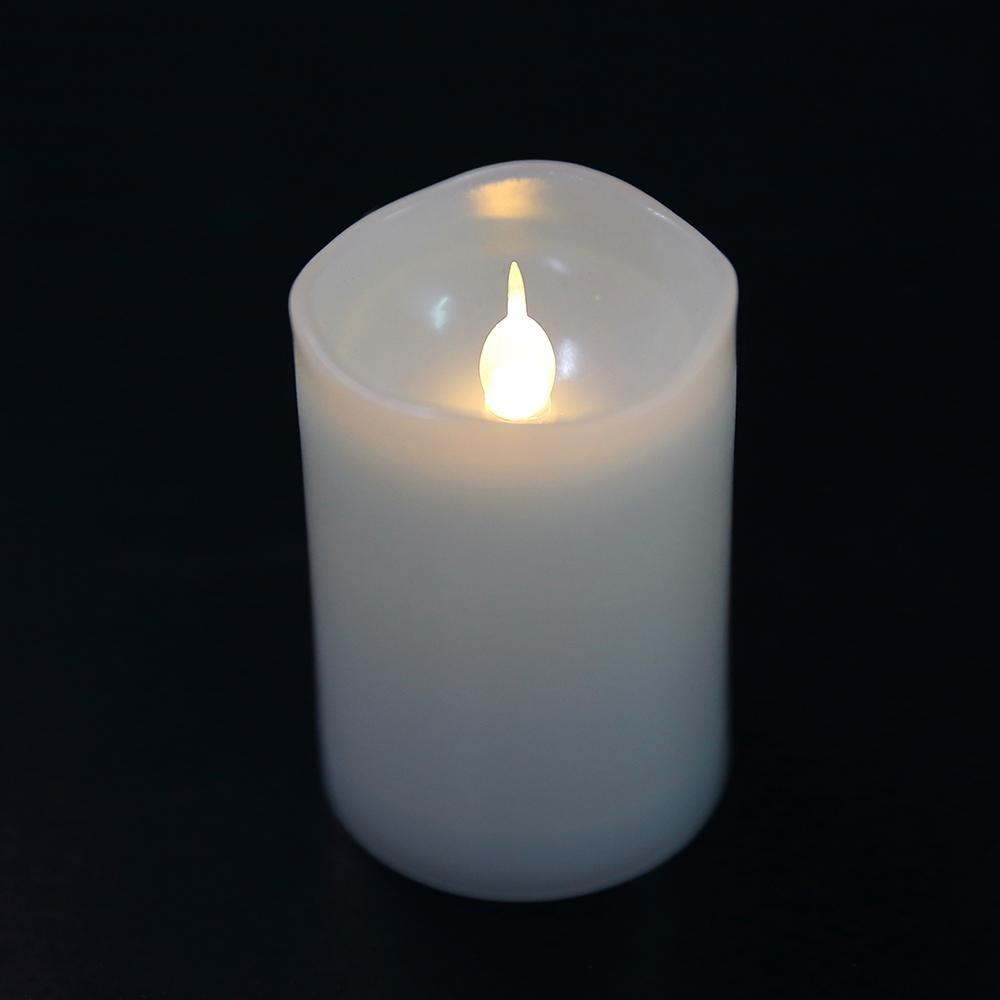LED-Kerze aus Kunststoff 6 Stk. in weiß (5,0 x 7,4 cm.) | Karnz