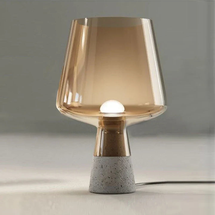 Industrielle Tischlampe aus Stahl mit Glas-Schirm – Moderne Vintage Nachttischlampe | Karnz
