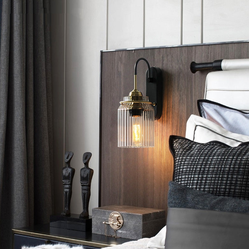 Industrielle Glastrichter Wandleuchte | Karnz