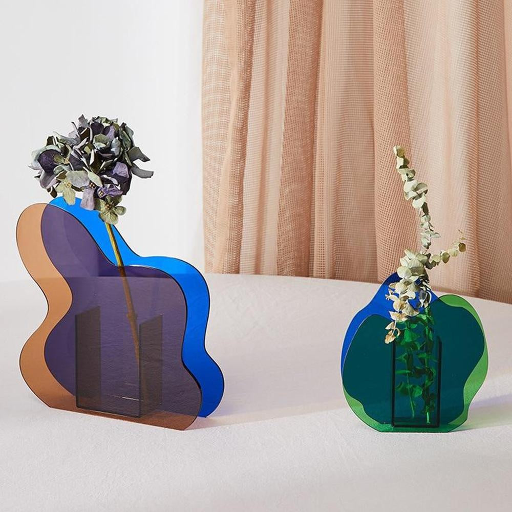 Ïva Vase | Karnz