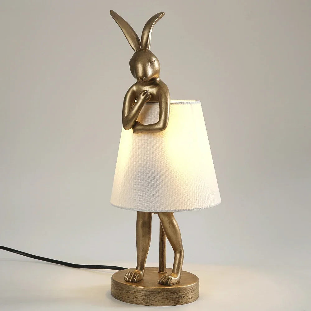 Rabbit Tischlampe – Dimmbares LED-Nachtlicht im modernen Design für das Kinderzimmer & Wohnzimmer | Karnz