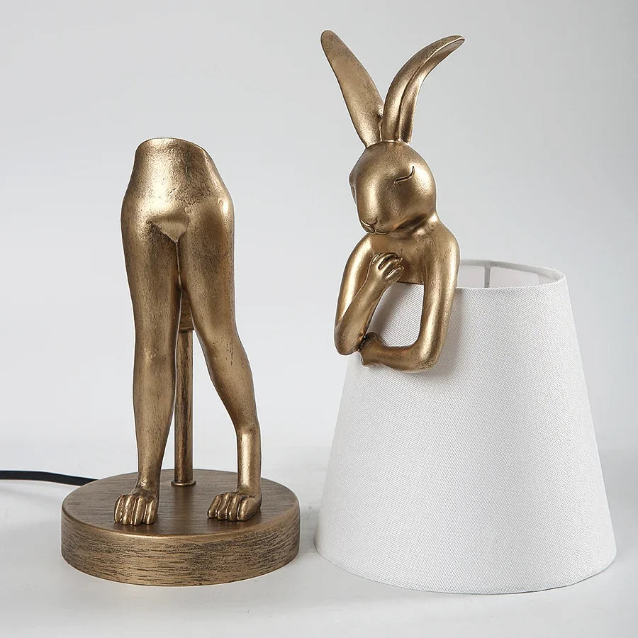 Rabbit Tischlampe – Dimmbares LED-Nachtlicht im modernen Design für das Kinderzimmer & Wohnzimmer | Karnz