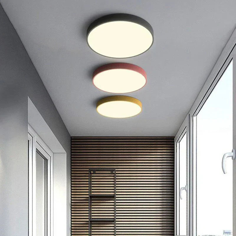 Mehrfarbige LED-Deckenleuchte – Moderne, farbenfrohe Beleuchtung für Wohnzimmer und Schlafzimmer