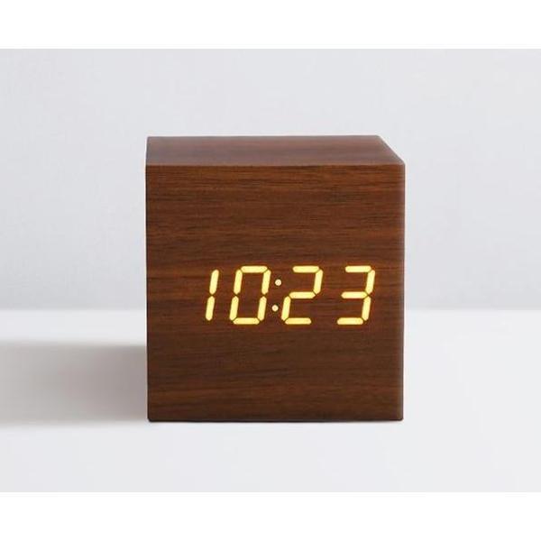 LED Holz Würfel Wecker | Karnz