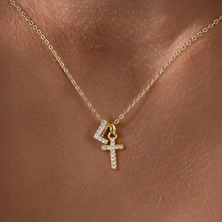 Karnz | Zarte Diamant Initial & Kreuz Halskette