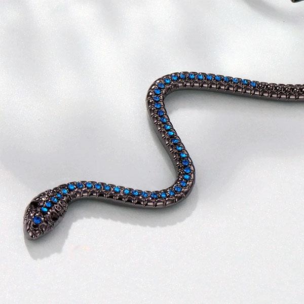 Medusa Hängende Schlangenohrstecker | Karnz