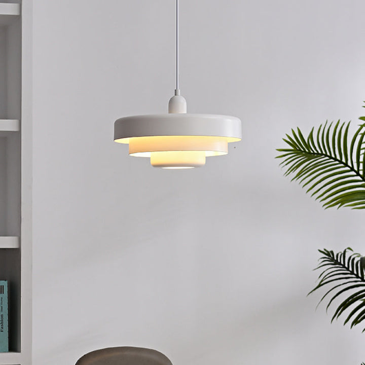 Einzelkopf Bauhaus Eisen Pendelleuchte | Karnz
