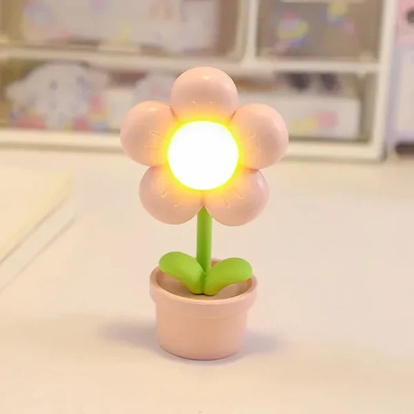 Kleine Blumenberuhigungs-Tischlampe - BlossomGlow | Karnz