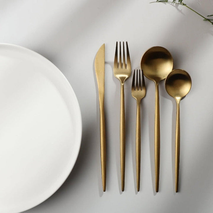 Karnz | Minimalistisches Edelstahl Besteck Elegante Einfachheit