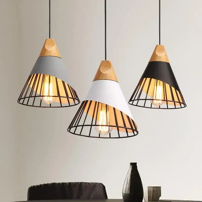 Moderne Pendelleuchten – Stilvolle Hängeleuchte aus Holz und Metall für Esszimmer und Küche | Karnz