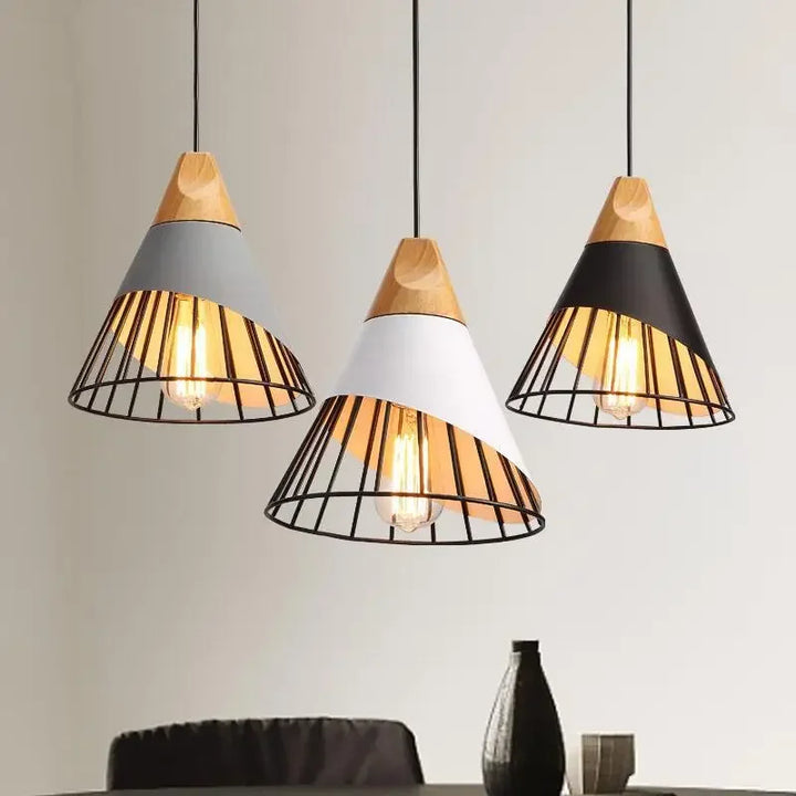 Moderne Pendelleuchten – Stilvolle Hängeleuchte aus Holz und Metall für Esszimmer und Küche | Karnz